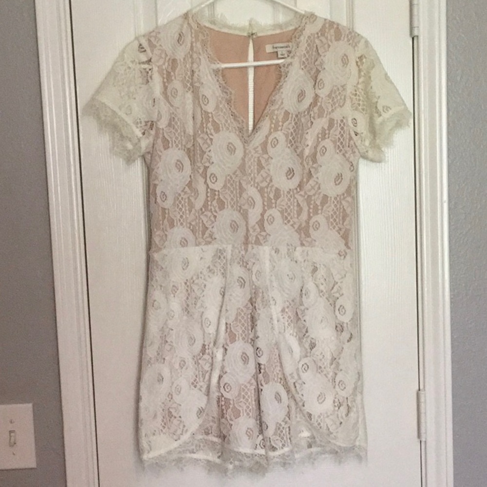 Francesca’s Romper, White Lace, size large